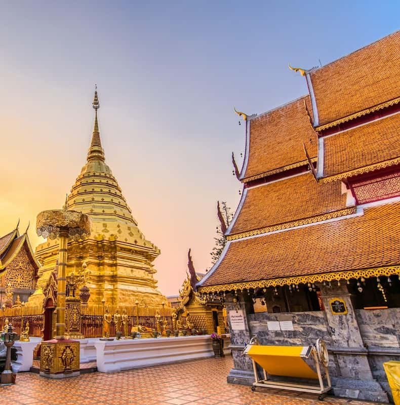 Chiang Mai: Doi Suthep & Wat Pha Lat by Local Red Truck